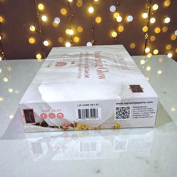 BNWT La Prestige Paris Awakening Glow Lip Trio Scrub Mask Oil Luxury Set - Picture 8 of 9